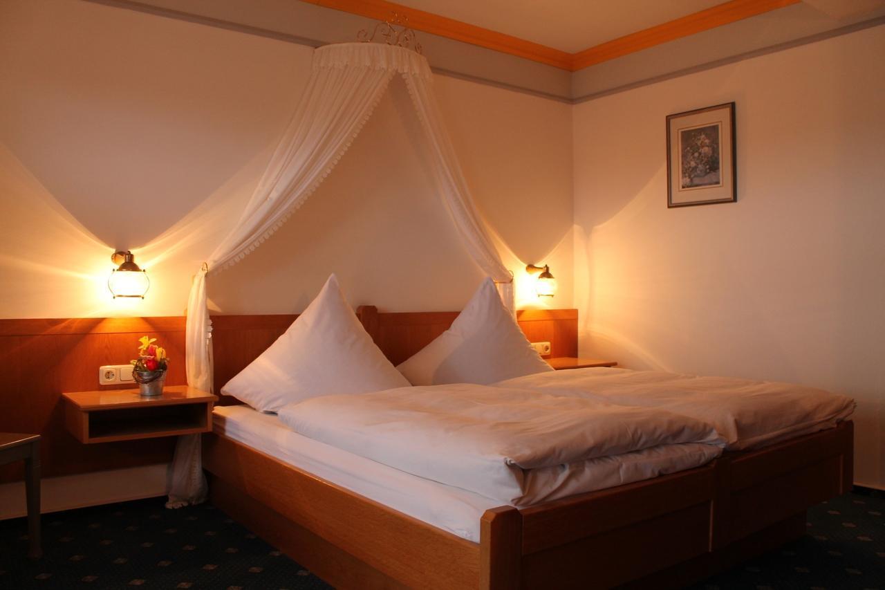 Hotel-Gasthof Zum Hirschen Durrwangen Oda fotoğraf